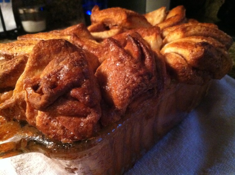 Cinnamon pull apart bread (recipe available)